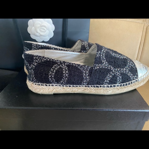 Chanel Slvr/Black Espadrilles Lambskin & Tweed - Picture 6 of 13